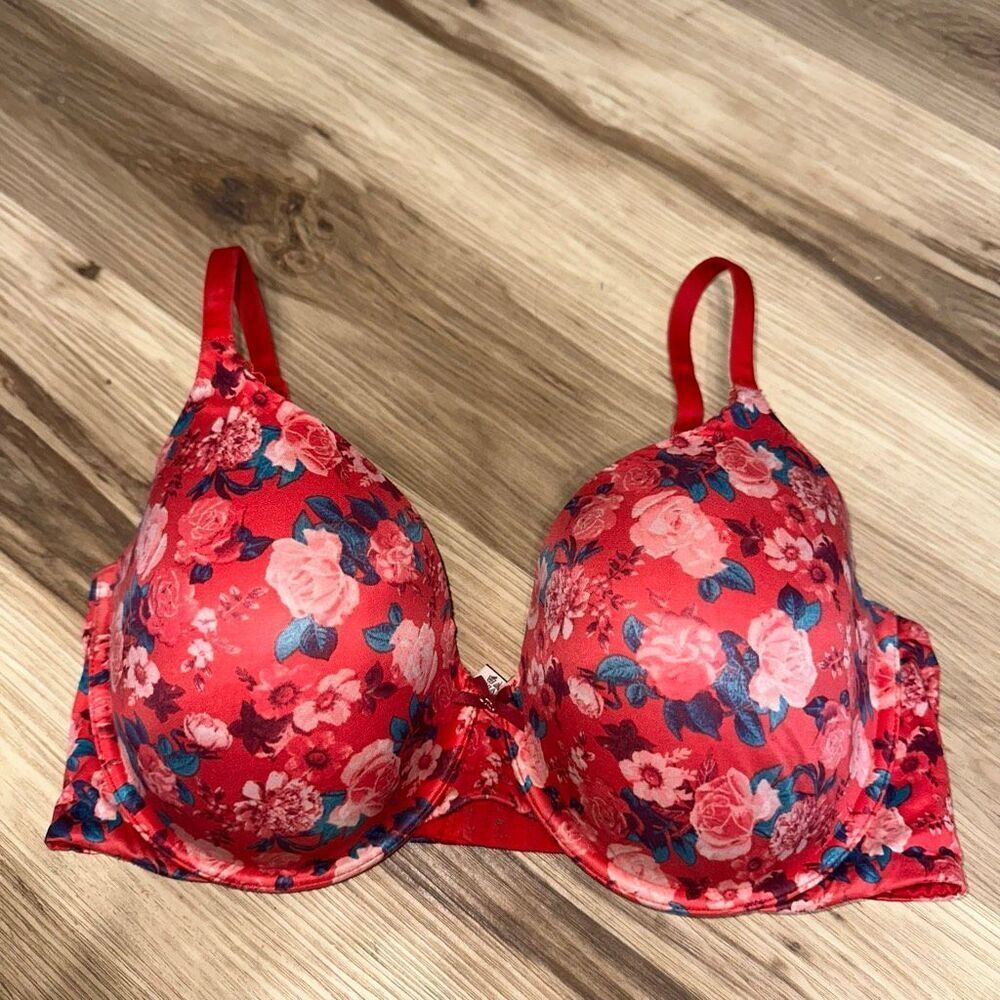 Victoria’s Secret red roses lined perfect coverage 36DDD bra